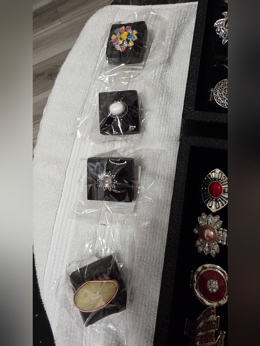 Paparazzi Lot of Rings - Picture 6 of 6